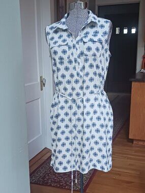 Loft Sleeveless Day Dress